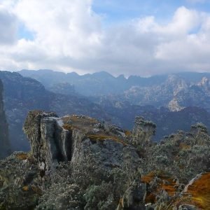 Looking north from the dazzling Mutinda Lookout point (3975m). Photo by Tijs Michels, January 2013 / All rights reserved.